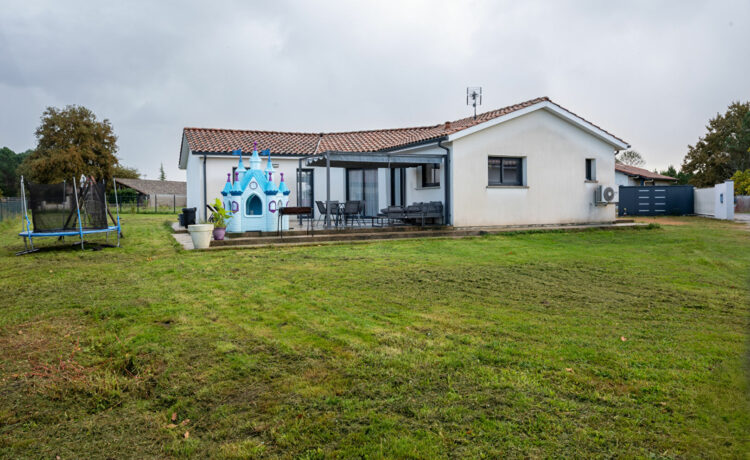 Maison 4 pièce(s) 129 m2 3