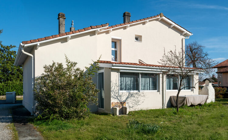Maison Mont De Marsan 7 pièce(s) 133m2