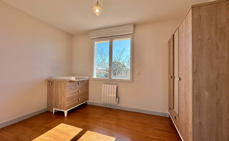 Maison 4 pièce(s) 121 m2