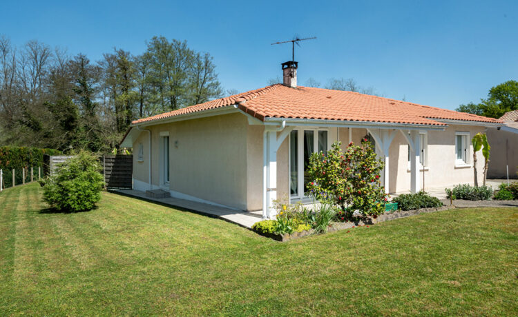 Maison 6 pièce(s) 122 m2 1