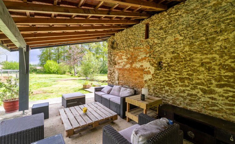 Magnifique grange rénovée, 137 m2, 4 ch, 1 hectare de terrain 4