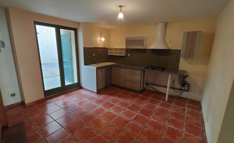 Maison Villeneuve De Marsan 6 pièce(s) 140 m2