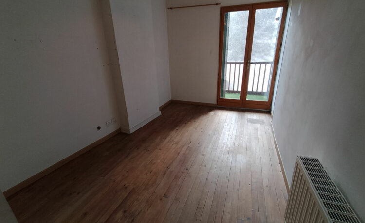 Maison Villeneuve De Marsan 6 pièce(s) 140 m2