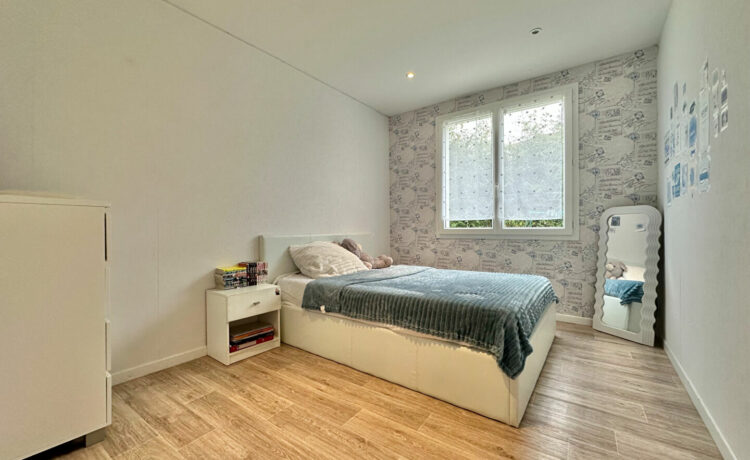 Maison Mont De Marsan 6 pièce(s) 140 m2 2