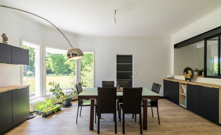 Maison 8 pièce(s) 344m2