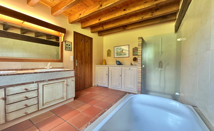Maison Landaise 6 pièce(s) 182 m²
