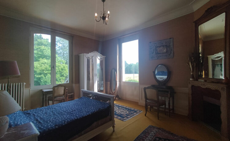 Maison de caractère 7 pièce(s) 256m²