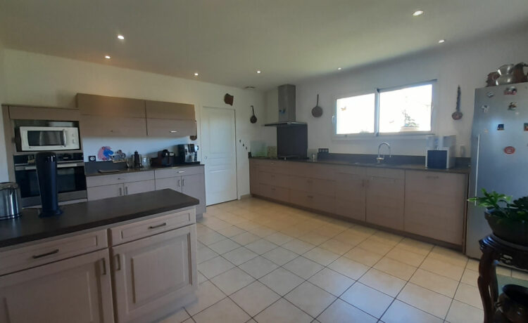 Maison Amou 5 pièce(s) 133 m2