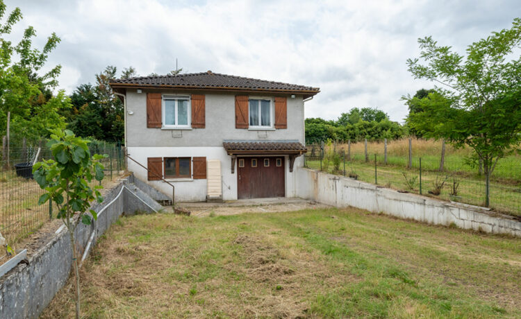 MAISON FAMILIALE