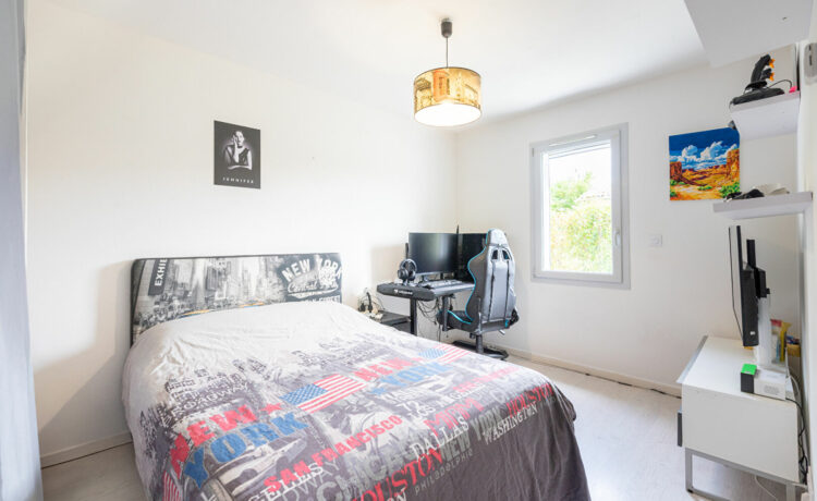 Maison 5 pièce(s) 111.8 m2