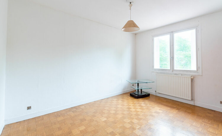 Maison 7 pièce(s) 174 m2