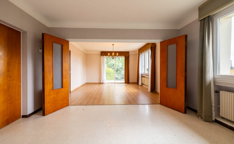 Maison Villeneuve De Marsan 10 pièce(s) 202 m2 2